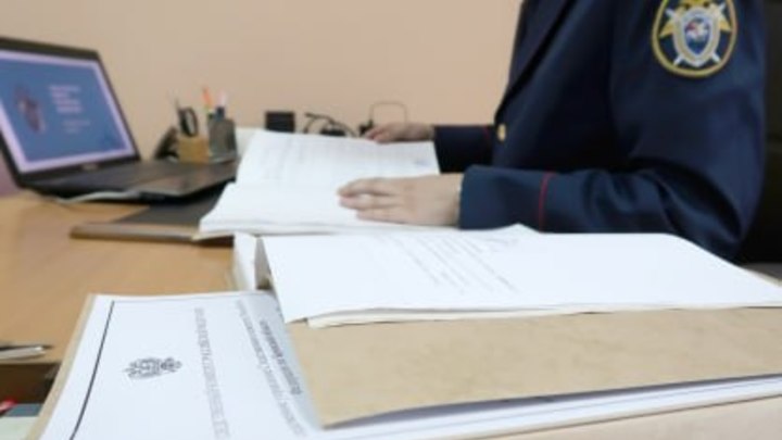 Скандал с Кридом, уголовные дела и экстренная посадка самолета: главное в Архангельске к утру среды