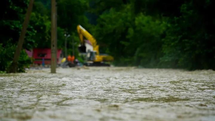 В Туапсинском районе 760 домов ушли под воду из-за паводков