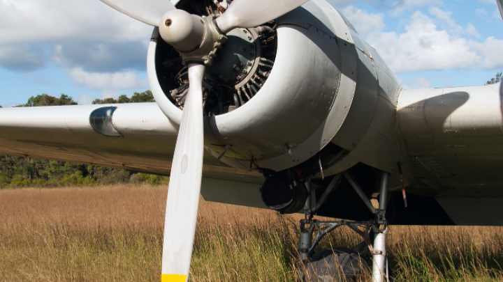 Инверсия за секунду: после падения самолёта Саутенд закрылся, спасатели ищут причину в обломках