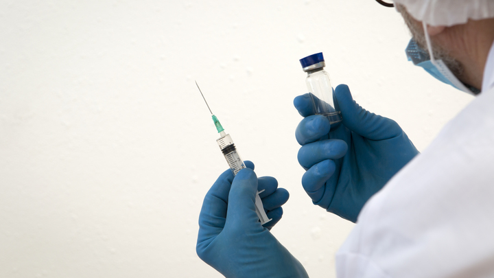 У привитых «Спутником V» спустя год после вакцинации сохраняется высокий уровень антител