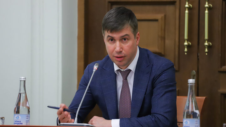 Алексей Логвиненко заявил, что средняя зарплата ростовчан выросла до 44 тысяч рублей