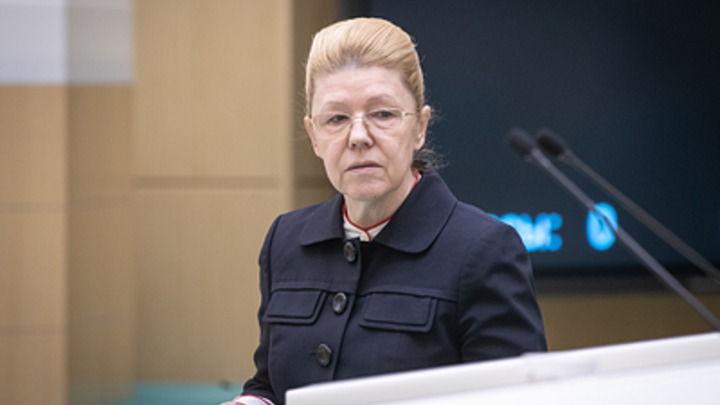 Цель - защитить каждого: Елена Мизулина об отзыве семейных законопроектов из Госдумы