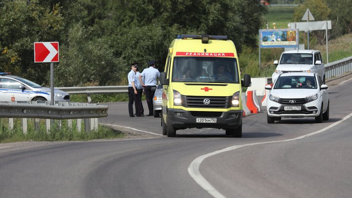 Ученик петербургской спецшколы “скрылся” от полиции под колесами авто