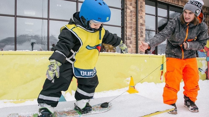 1 января в Балашихе откроют детский сноуборд-парк и горку для «ватрушек»