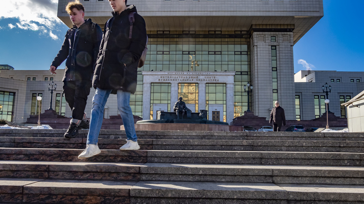 Как начнётся новый учебный год в вузах: Всё как обычно, но есть ряд нюансов