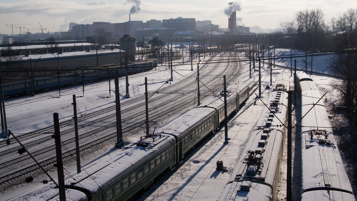 На севере Свердловской области мужчина погиб под колёсами товарняка