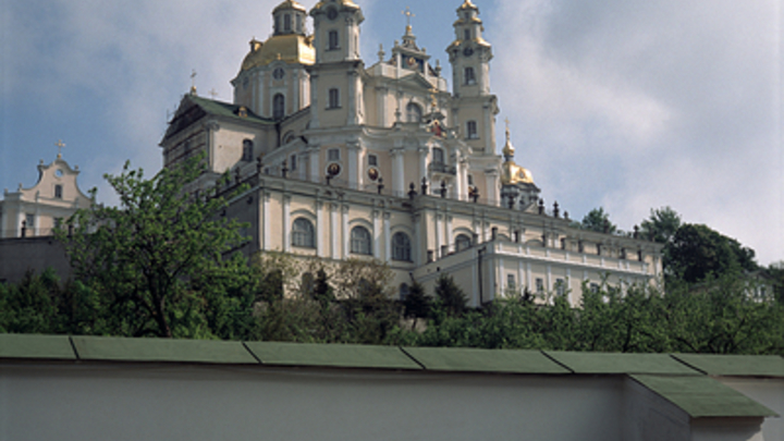 Маленькая победа: Православные Украины смогли отстоять Киево-Печерскую Лавру