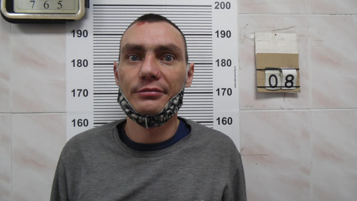 Задержан налетчик, ограбивший салон связи на юго-западе Екатеринбурга
