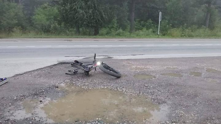 Водитель насмерть сбил велосипедиста в Новосибирске и скрылся
