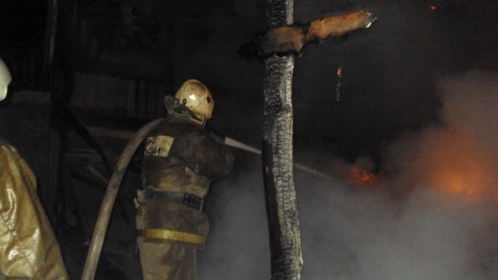 Пожар на территории воинской части в Долгопрудном начался с казармы