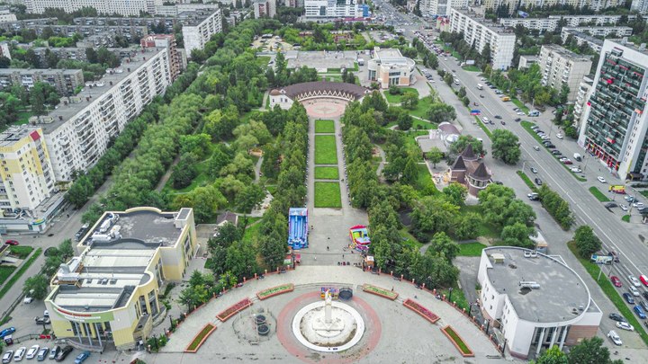 От сквера возле отеля Виктория в Челябинске уберут ларьки и парковки