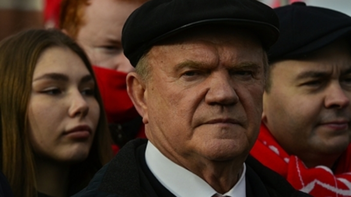 Зюганов поддержал признание ЛНР и ДНР: Обязаны защищать Русский мир