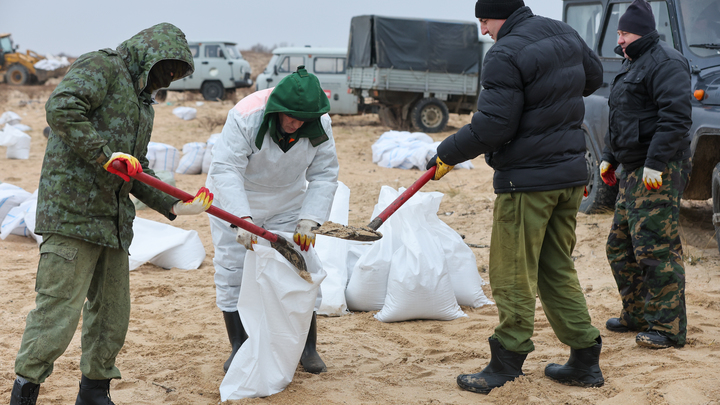 Глупая шутка: жителям Анапы предлагают попробовать мазутные ванны