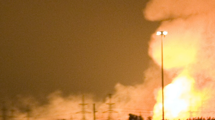 Ночью в Запорожье прозвучало четыре мощных взрыва