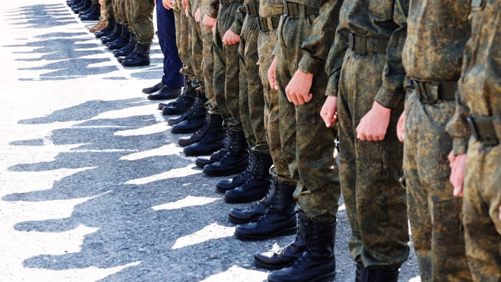 Жителям Подмосковья стали приходить уведомления от военкоматов через Госуслуги