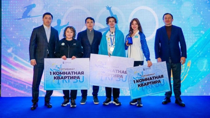 Фигуристу Шайдорову подарили третью квартиру за историческую победу на Олимпиаде