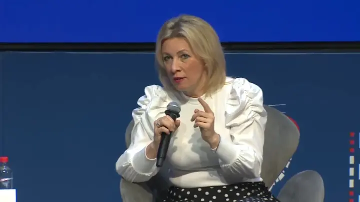 Захарова: Зеленский выставил украинцев на прилавок, как товар