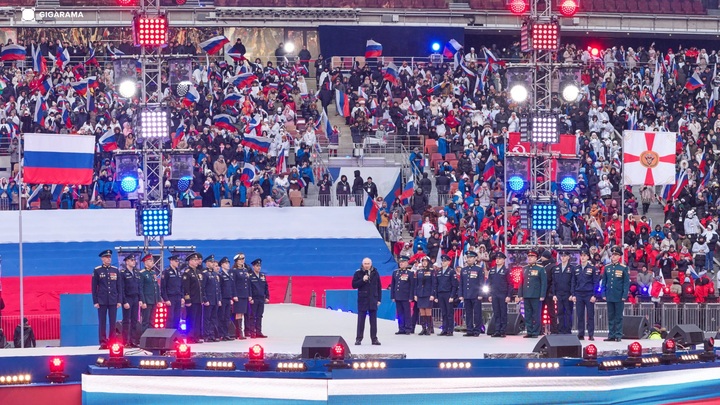 Гигарама показала панораму выступления Путина в Лужниках: Найдётся каждый