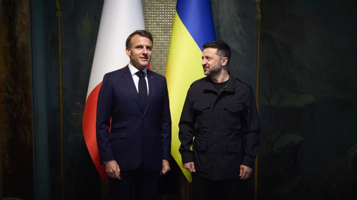 Аналитик Кошкович: Макрон может помочь в отстранении Зеленского