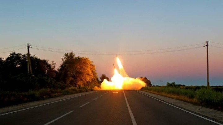 В Киеве прогремели взрывы и объявили воздушную тревогу