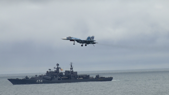 Секретные документы об эсминце Defender потерял несостоявшийся посол НАТО. СМИ назвали имя