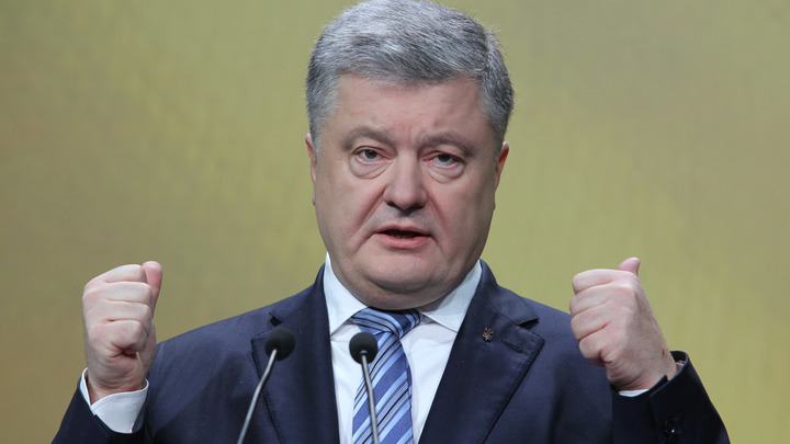Перед обещанной провокацией Порошенко заговорил о сигнале России