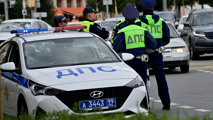 Подполковник МВД укусила инспектора ДПС за палец. История получила неожиданный поворот