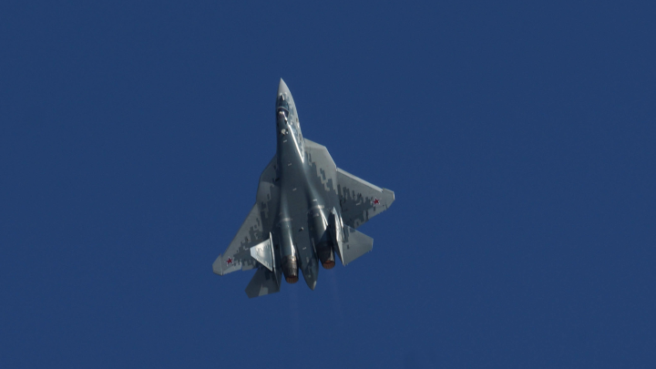Россия дарит будущее: Объясняем на примере Су-57 - лучшего в мире