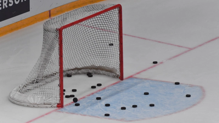 Избитого в Новосибирске комментатора Скворцова перевели из реанимации