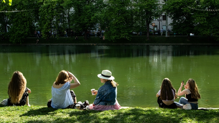 Чистые пруды и Патриарший: Самые живописные и знаменитые водоёмы столицы