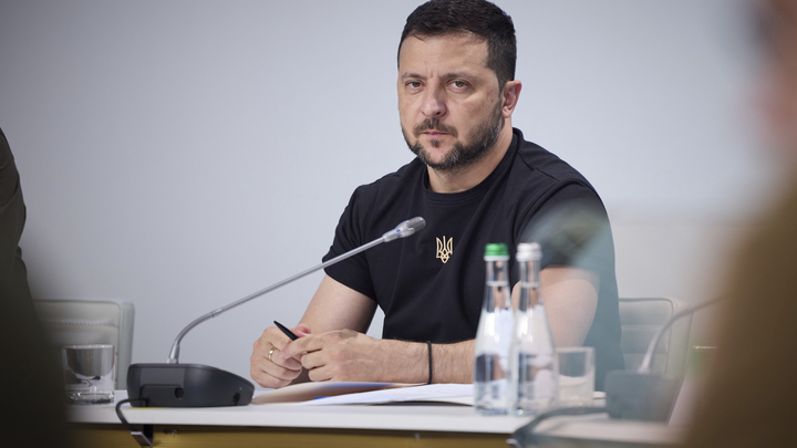 Приближает преждевременную смерть: Экс-аналитик ЦРУ указал на одну из главных ошибок Зеленского