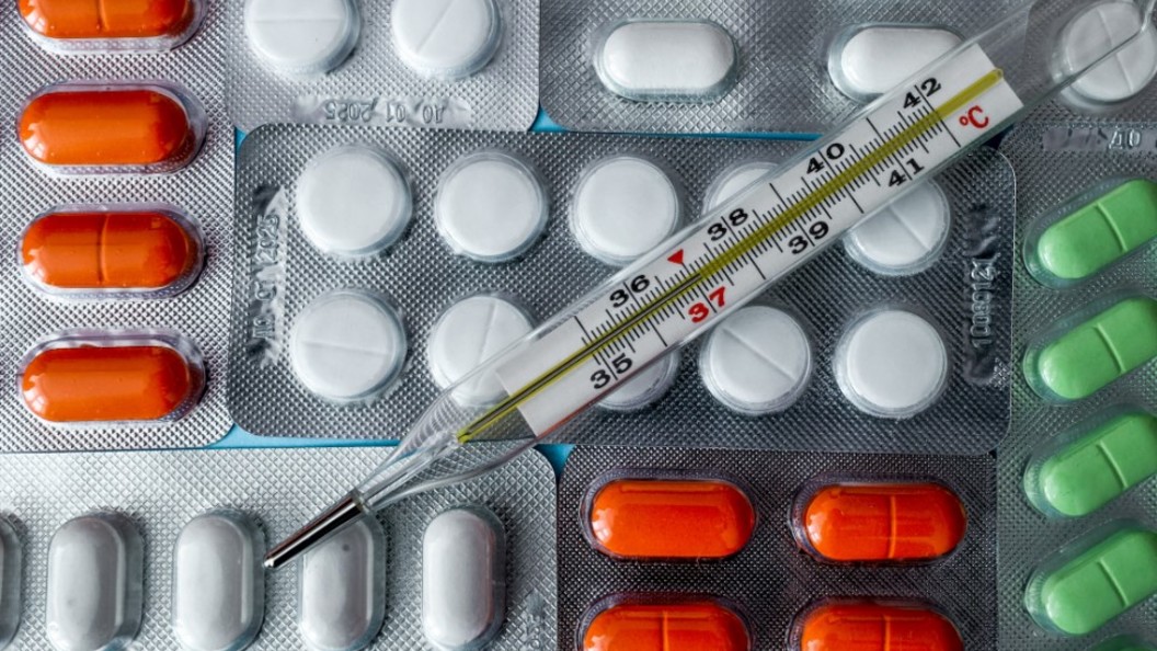 Онколог Карасев: постоянная слабость и повышенная температура могут указывать на рак