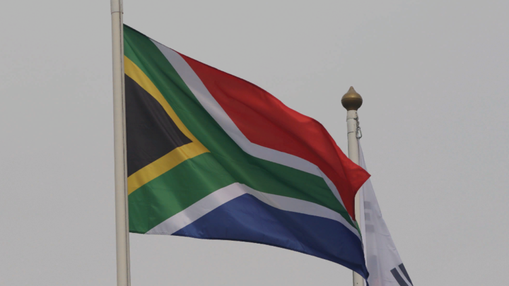 Безоговорочно извинился: Посол США сдал назад после обвинений в поставках оружия России