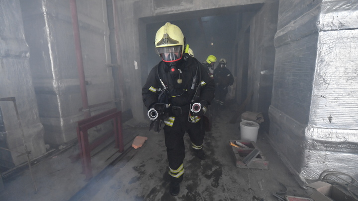 Ковидные пациенты погибли в результате пожара в реанимации больницы в Астрахани