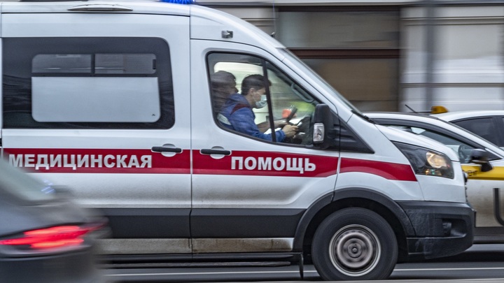 Дети кричали рядом с мёртвыми родителями. Спасли соседи