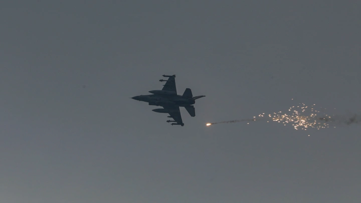На Украине паника: ВС России запустили 500 БПЛА и ракет. Потерян F-16. Ликвидирован подполковник