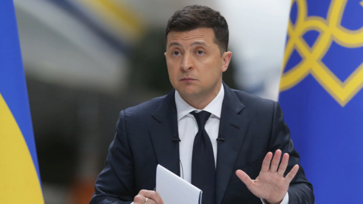 Зеленский продолжает выпрашивать помощь. На этот раз на восстановление Украины