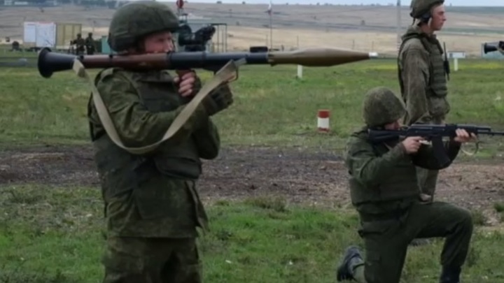 Мобилизованные ростовчане прибыли на полигоны ДНР