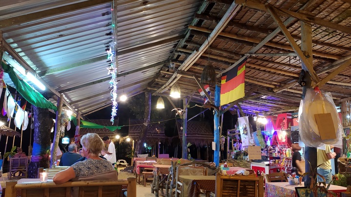 Дал леща за дерзость: Как русский в Бангкоке учил американца вежливости