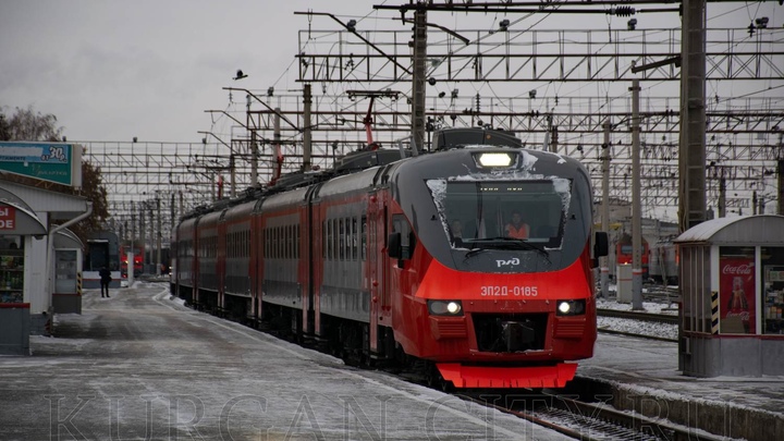 Между Курганом и Челябинском запустили комфортабельный электропоезд