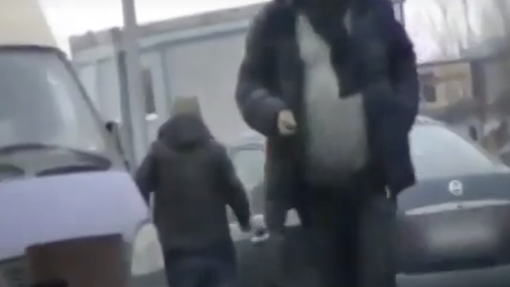 Учились на криминальных фильмах: в Санкт-Петербурге троих мигрантов уличили в кражах на 2 млн рублей