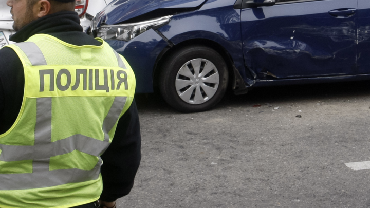 Виноваты военный ВСУ и кабан: Украинский чиновник погиб в ДТП