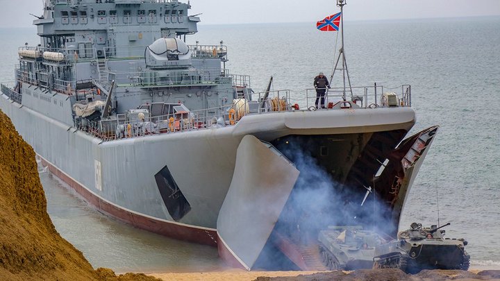 ВСУ ударили по кораблю Цезарь Куников: Что известно на данный момент