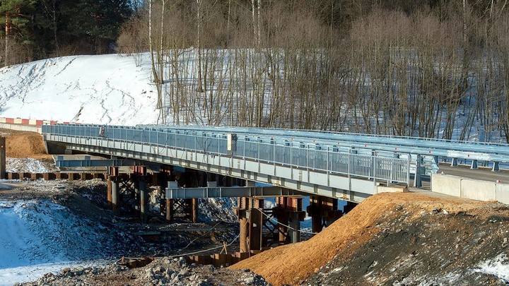 Под Подольском взамен рухнувшего открыли движение по временном мосту через Пахру