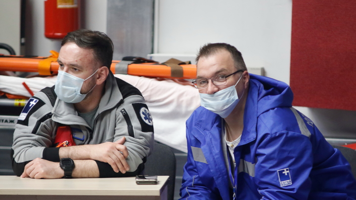 В минздраве объяснили, почему в свердловских больницах ввели масочный режим