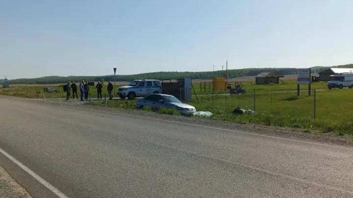 Мотоциклист погиб на трассе в Челябинской области