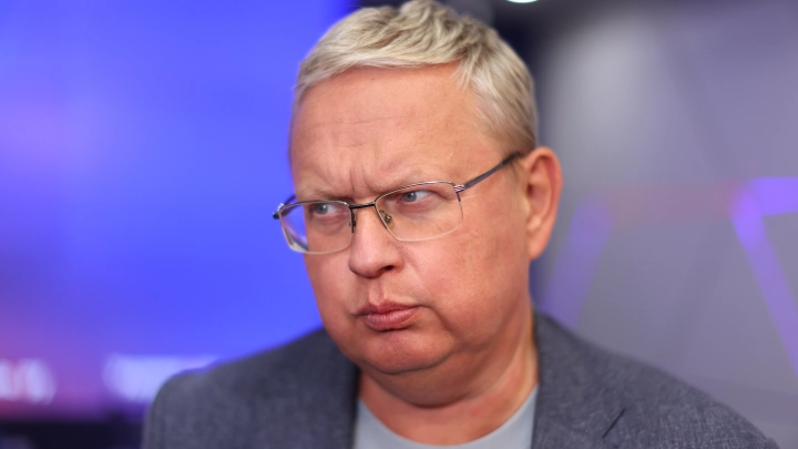 Делягину запрещено комментировать бюджет России на 2026 год