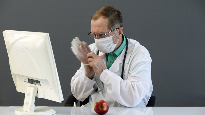 Кто на свете всех беднее? Названы регионы с самыми нищими врачами