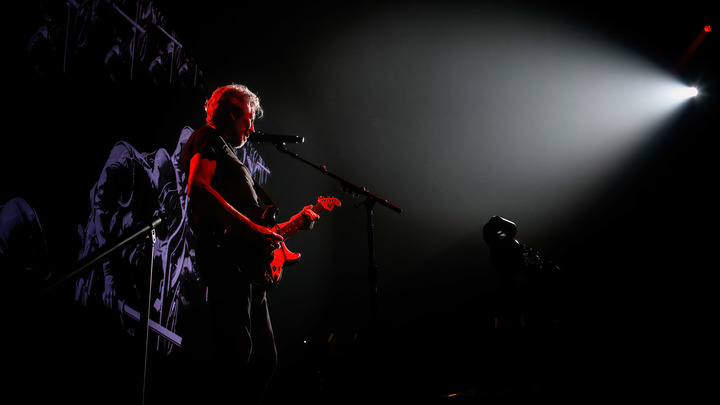 Чушь: Музыкант Роджер Уотерс ответил на внесение себя в список Миротворца