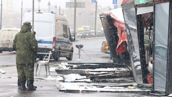 Настя-Настя! Иди сюда, садись: Полное видео теракта в Петербурге